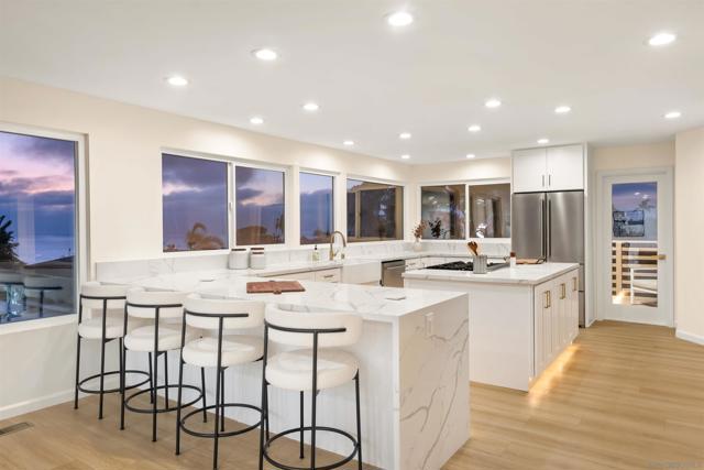 4328 Piedmont Dr, San Diego CA: https://media.crmls.org/mediaz/d646b5c4-0b94-49d7-b428-7742f4442af5.jpg
