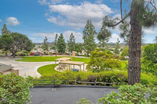 3536 Sky Haven Lane, Oceanside CA: https://media.crmls.org/mediaz/d6480d9e-7fe2-4f1a-b597-53be9bee1960.jpg