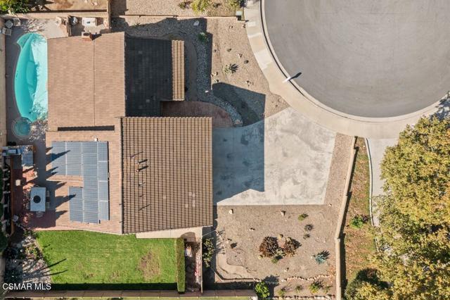 3366 Blue Ridge Court, Westlake Village CA: https://media.crmls.org/mediaz/d6481283-a2e5-4700-8a38-1e2c950b42f1.jpg