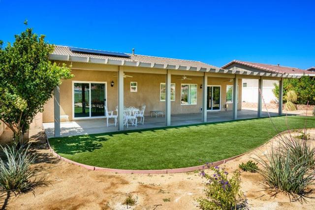 9282 Silver Star Avenue, Desert Hot Springs CA: https://media.crmls.org/mediaz/d6493161-8c2e-4b18-96a4-6b56ed48c9e0.jpg