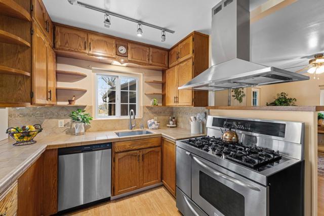 13755 Columbet Avenue, San Martin CA: https://media.crmls.org/mediaz/d649574a-e25a-4db5-88c8-83c19e4f2f1a.jpg
