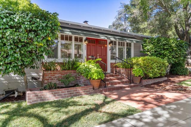 327 Bachman Avenue, Los Gatos CA: https://media.crmls.org/mediaz/d64abd75-0a1d-4ea5-8775-92225082bf93.jpg