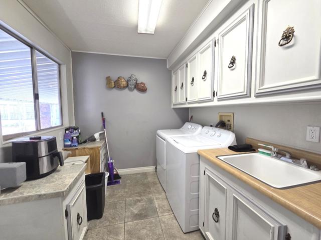 307 Little Deer, Cathedral City CA: https://media.crmls.org/mediaz/d64b6ab0-da1e-434d-a670-5fea1d828287.jpg