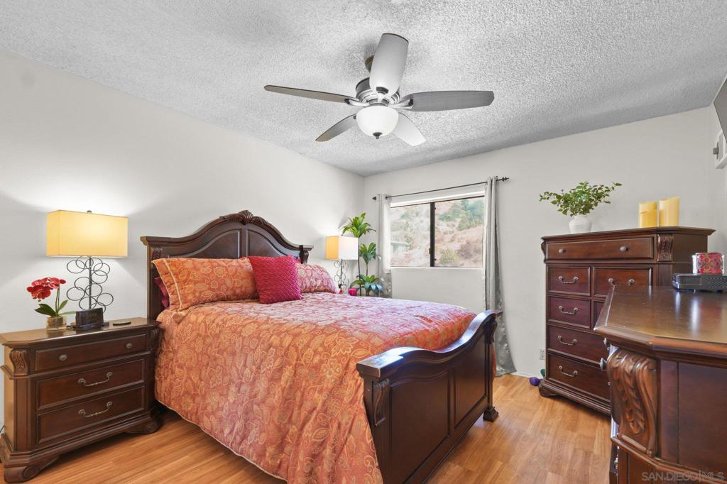 5700 Bates St - photo 8