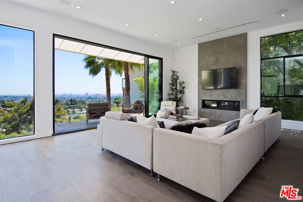 MLS #25620105 image #16