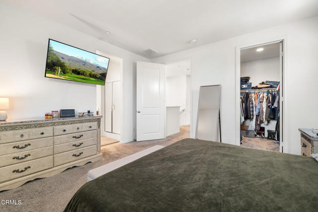 254 Hydrangea Street, Fillmore CA: https://media.crmls.org/mediaz/d64e7e07-8ef4-49ff-9745-04a6167ea4e9.jpg
