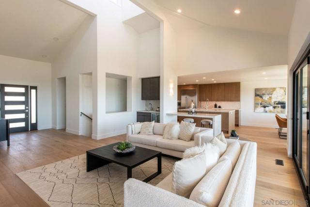 2481 La Marque St, San Diego CA: https://media.crmls.org/mediaz/d64ec6d9-0bf7-465a-bee5-2c7d00d22917.jpg