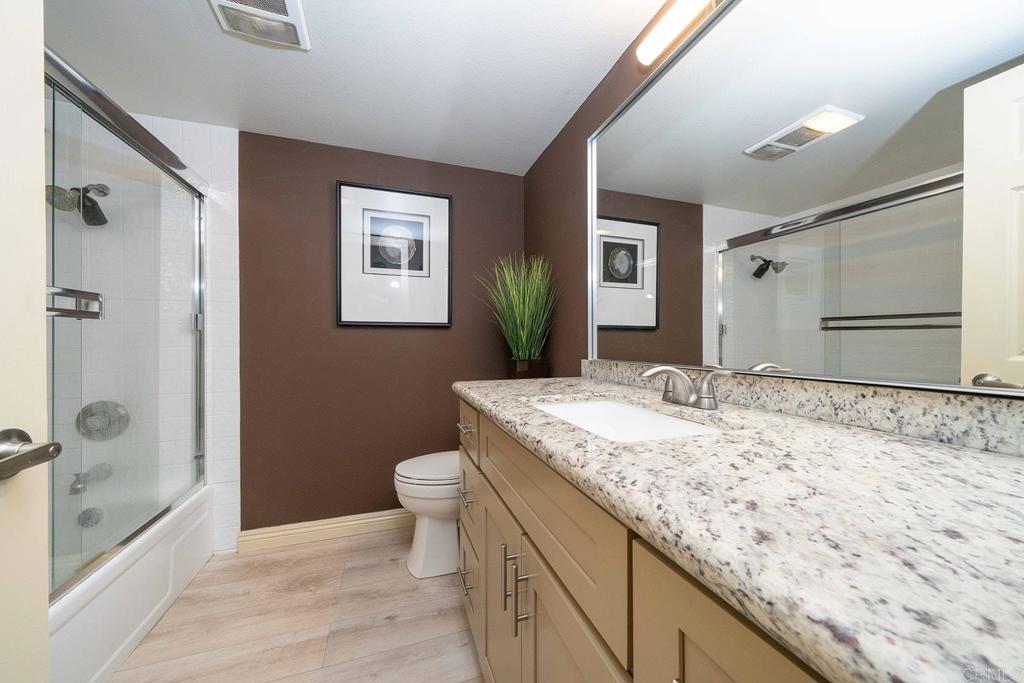 4016 Layang Layang Circle - photo 20