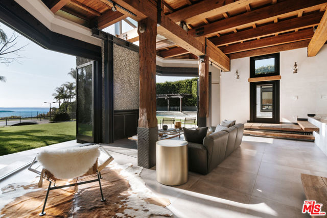 5 Bed Home for Sale in Malibu, California