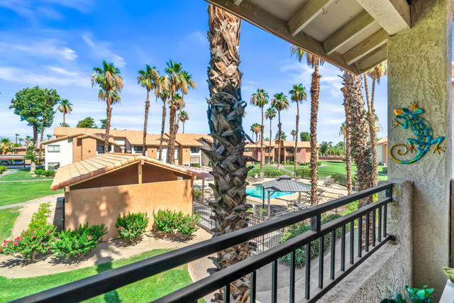 78650 Avenue 42, Bermuda Dunes CA: https://media.crmls.org/mediaz/d650c3a6-cf76-4455-8c5d-f2cdb28119b6.jpg