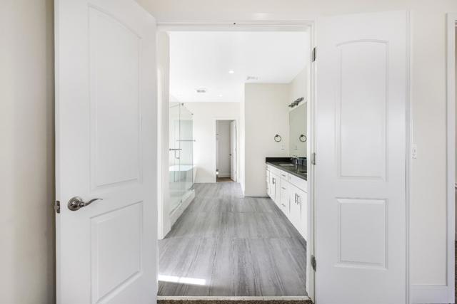 401 San Luis Avenue, Watsonville CA: https://media.crmls.org/mediaz/d6514989-87ed-444b-ab86-5c682e586f9f.jpg