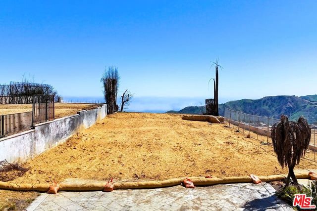 Drew Fenton | 1630 Chastain Pacific Palisades CA | MLS: 7449966 Drew Fenton | 1630 Chastain Pacific Palisades CA | MLS: 7449966