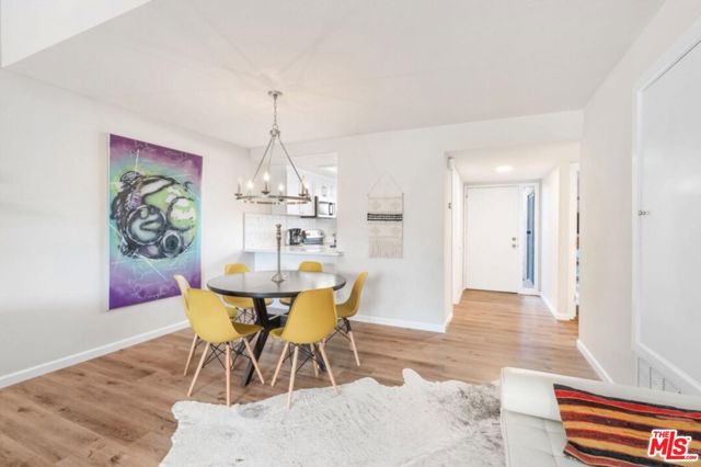 1931 Paseo Raqueta, Palm Springs CA: https://media.crmls.org/mediaz/d651c9fa-6e74-4abb-84fd-0978a001fae5.jpg