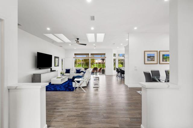 78420 Willowrich Drive, Palm Desert CA: https://media.crmls.org/mediaz/d651ceb8-08bf-4cfa-b750-d10e0ad0e9cd.jpg