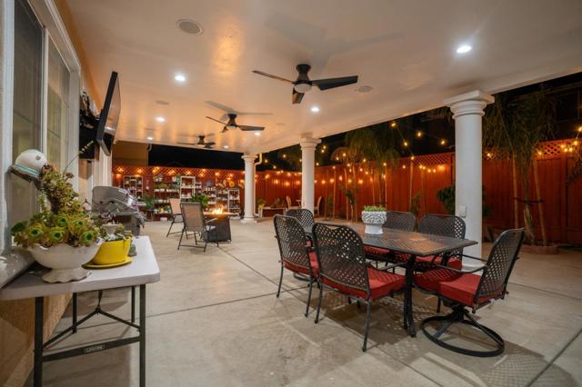 2385 N Mountainside Drive, Los Banos CA: https://media.crmls.org/mediaz/d6533e17-52c8-4328-aeb9-953160e47df7.jpg