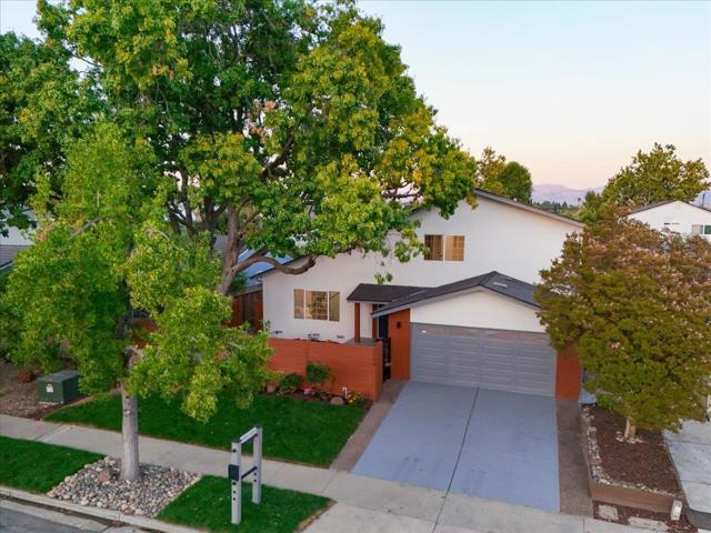 3104 Cherry Avenue, San Jose CA: https://media.crmls.org/mediaz/d65351f8-793d-4bd2-91e4-9d840a9ac157.jpg