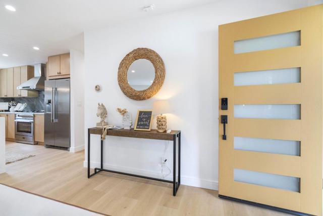 5540 Michigan Boulevard, Concord CA: https://media.crmls.org/mediaz/d65405e7-c88b-47a9-8439-ef791e2562a1.jpg