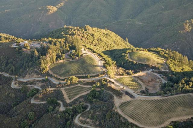 25200 Loma Prieta Avenue, Los Gatos CA: https://media.crmls.org/mediaz/d654b431-4c53-4b05-87a5-92a534950182.jpg