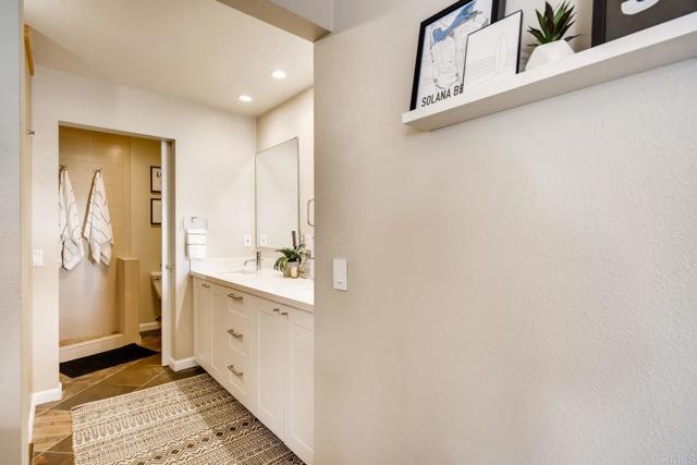 Detail Gallery Image 19 of 30 For 536 via De La Valle a,  Solana Beach,  CA 92075 - 3 Beds | 2 Baths