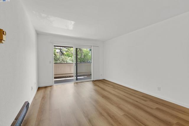 47112 Warm Springs Blvd, Fremont CA: https://media.crmls.org/mediaz/d658fd3f-ab31-4f9e-b767-717b9327f39f.jpg