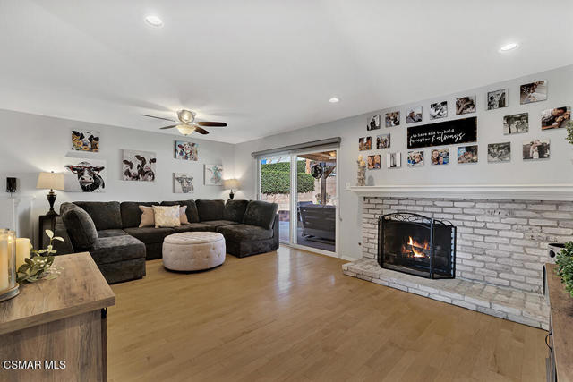 2224 Alscot Ave- HsHProd-22