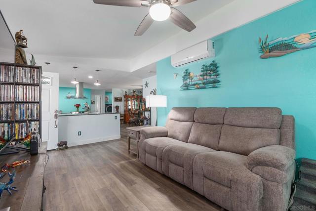 1212 H St, Ramona CA: https://media.crmls.org/mediaz/d65ad050-b4ba-4f3d-8467-9628b53f8632.jpg
