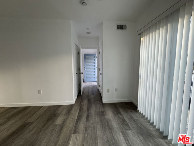 1330 Arapahoe Street, Los Angeles CA: https://media.crmls.org/mediaz/d65b2259-7301-46de-bedc-b83b2eb8f870.jpg