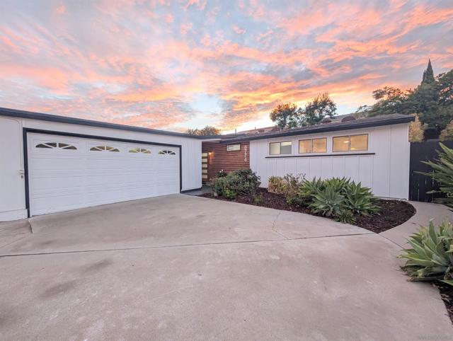 8774 Tommy Drive, San Diego CA: https://media.crmls.org/mediaz/d65bca38-88e0-44fe-8fbd-77ce3209e995.jpg