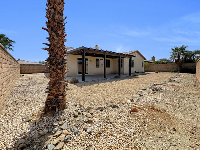 80200 Catalina Drive, Indio CA: https://media.crmls.org/mediaz/d65d803d-cc0d-43d6-8894-aba34992b143.jpg