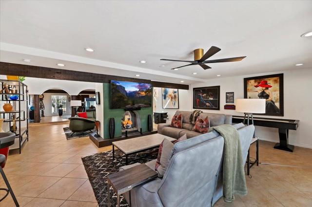 Image 13 of 72 For 73191 Shadow Mountain Drive