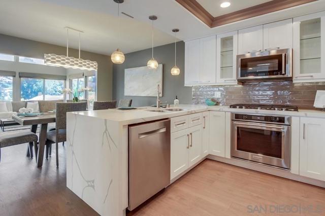 1315 Camino Linda Dr, San Marcos CA: https://media.crmls.org/mediaz/d65ec053-9261-4c8c-a1c0-91e588a20492.jpg