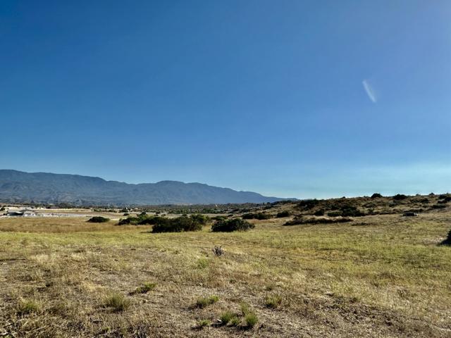 41300 Jojoba Hills Circle, Aguanga CA: https://media.crmls.org/mediaz/d65f2056-6378-427d-9a11-59920fee3c94.jpg