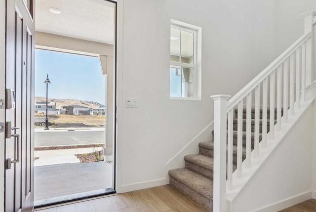 2524 Big Sky Drive, Fairfield CA: https://media.crmls.org/mediaz/d660f818-9017-4967-b9f4-9f0bd5cb7721.jpg