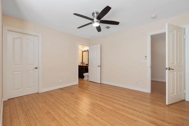 39165 Regency Way, Palm Desert CA: https://media.crmls.org/mediaz/d661c8c7-89db-4fd8-bd0e-f6e268acff58.jpg