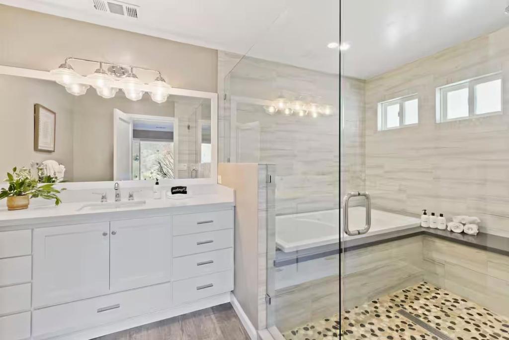 D661D689 4548 471A 8B12 Bf5666E15C20 63 Kathleen Court, Pacifica, Ca 94044 &Lt;Span Style='BackgroundColor:transparent;Padding:0Px;'&Gt; &Lt;Small&Gt; &Lt;I&Gt; &Lt;/I&Gt; &Lt;/Small&Gt;&Lt;/Span&Gt;