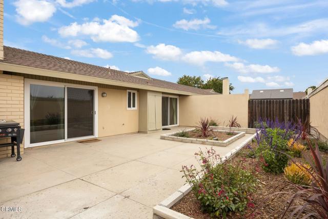 2247 Camilar Drive, Camarillo CA: https://media.crmls.org/mediaz/d66263e9-6fb0-48f4-bd3a-0323991dd9f1.jpg