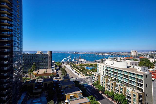 1388 Kettner Blvd, San Diego CA: https://media.crmls.org/mediaz/d6634bd0-9b93-44b9-b8de-a3bfd9f4584a.jpg
