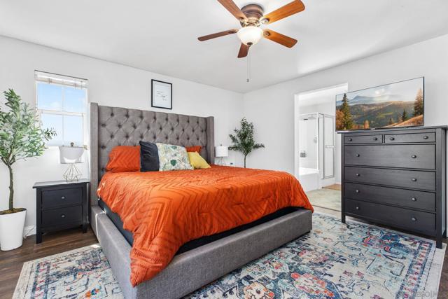 1675 Tree Song Ln, Chula Vista CA: https://media.crmls.org/mediaz/d663dbdd-10e8-4294-b125-0f5558dd71a9.jpg
