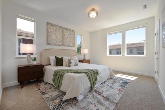 712 Bramble Terrace, Sunnyvale CA: https://media.crmls.org/mediaz/d6644abc-90cc-40eb-aec0-099fae723380.jpg