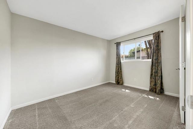 Detail Gallery Image 19 of 27 For 1215 E Mission Ave, Escondido,  CA 92027 - 3 Beds | 1 Baths