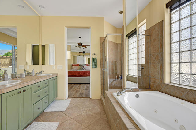 78831 Breckenridge Drive, La Quinta CA: https://media.crmls.org/mediaz/d66537a0-db08-4d19-a801-c0ea65360615.jpg