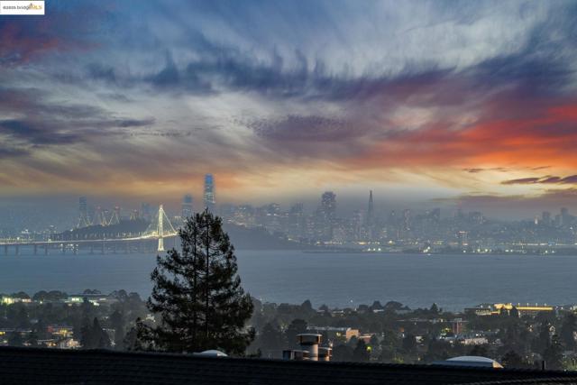 1309 Arch St, Berkeley CA: https://media.crmls.org/mediaz/d66540d3-c103-4395-a6e8-45f7c93ec2db.jpg