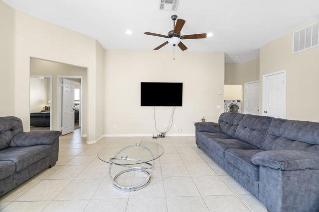 10644 San Pablo Road, Desert Hot Springs CA: https://media.crmls.org/mediaz/d668043d-f555-4a02-9e71-2d065da3f451.jpg