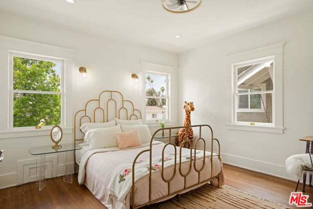 225 S Ardmore Avenue, Los Angeles CA: https://media.crmls.org/mediaz/d668c2d6-bd7f-4d5c-b20c-2cc204b3f9c9.jpg