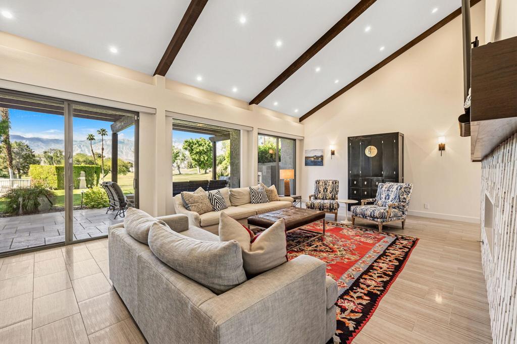 MLS #219137212DA image #1