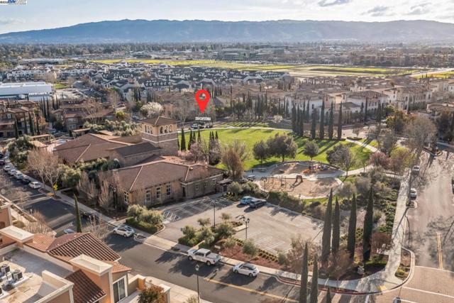 3554 Capoterra Way, Dublin CA: https://media.crmls.org/mediaz/d66aa9a4-19d6-4f27-a7c0-b1046c927d5d.jpg