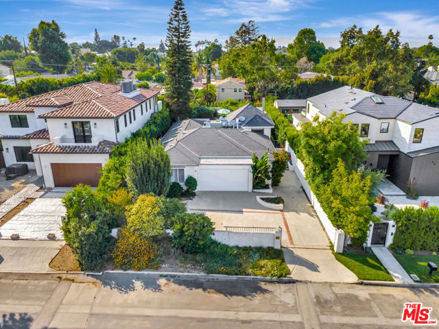 16771 Addison Street photo 2