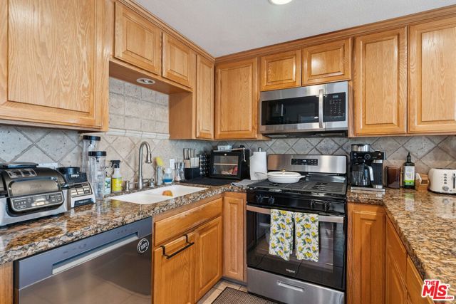 25051 La Cresta Drive, Dana Point CA: https://media.crmls.org/mediaz/d66b7fc7-1d81-4e04-9330-5d46c622f00f.jpg