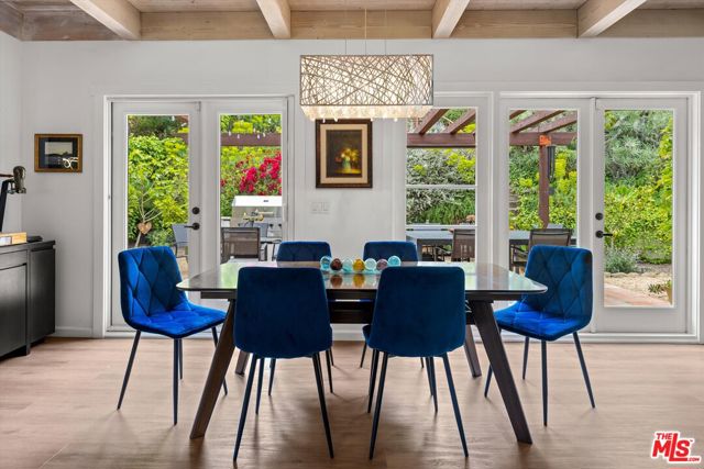 1435 Sycamore Canyon Road, Santa Barbara CA: https://media.crmls.org/mediaz/d66d14c8-9e8d-4fee-90cd-85ede9bb3607.jpg