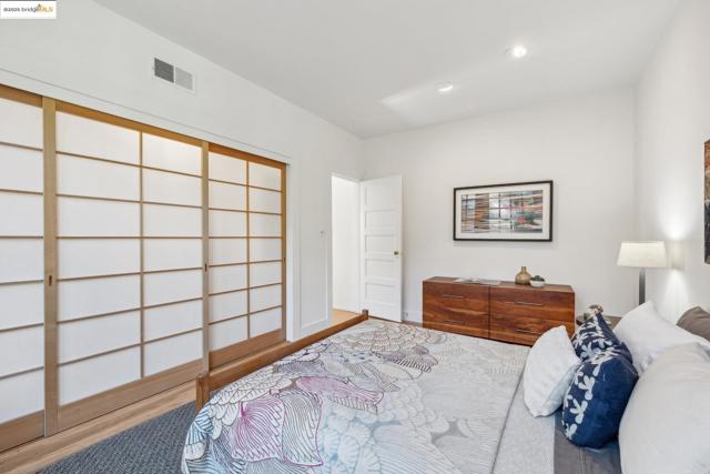2671 Shasta Rd, Berkeley CA: https://media.crmls.org/mediaz/d66de577-bf9e-4a9b-a42d-e9e8b14854e7.jpg
